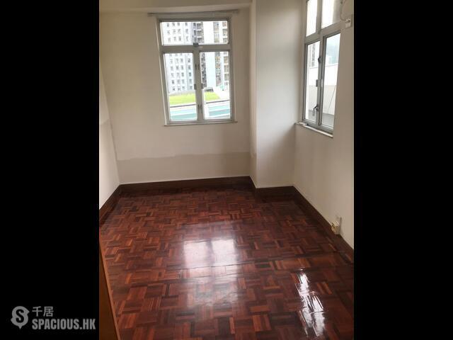 Tuen Mun - Tuen Mun Fa Yuen 01