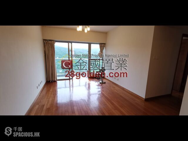 Cheung Sha Wan - Caldecott Hill 01
