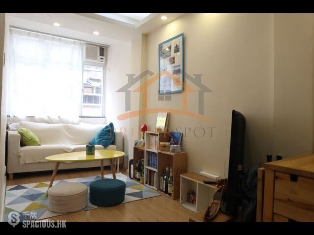 Wan Chai - 80-82, Thomson Road 01