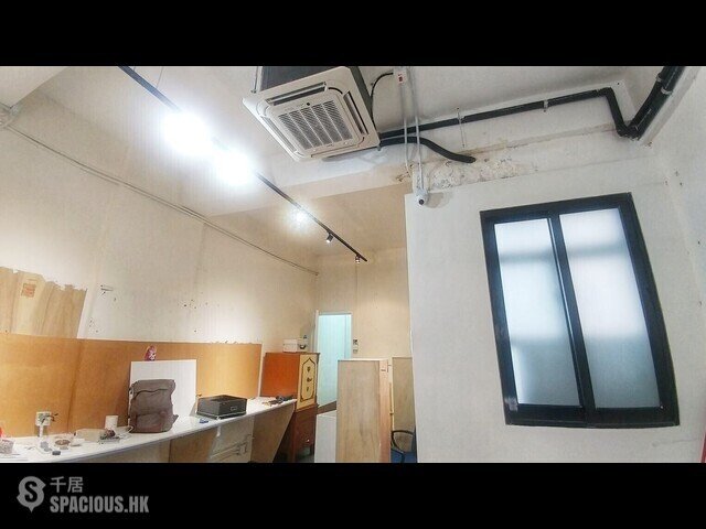 Sai Ying Pun - 21, High Street 01