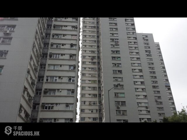 Chai Wan - Shan Tsui Court 01