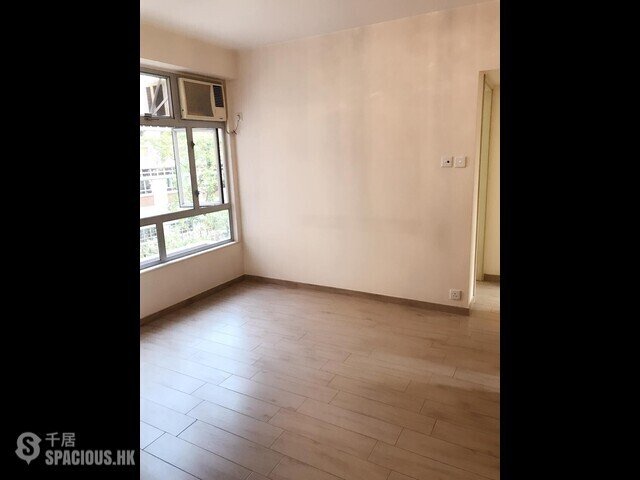 Pok Fu Lam - King's Court 01