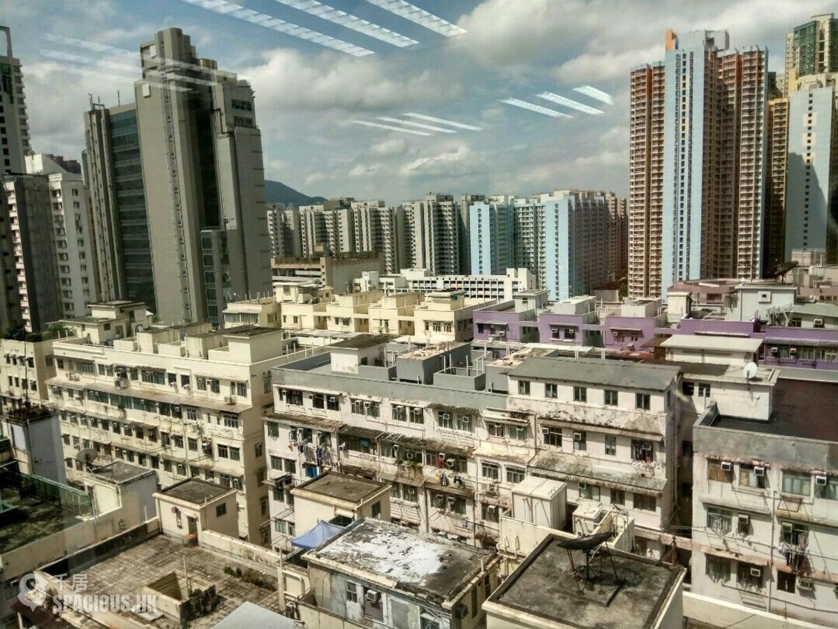Mong Kok - Prosperity Centre 01