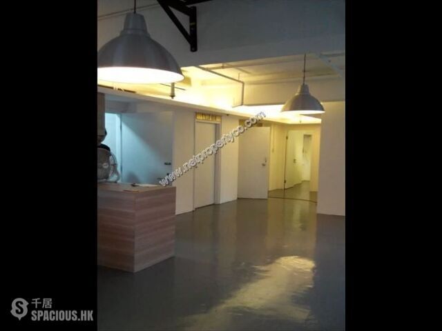 Sheung Wan - 16, Sutherland Street 01