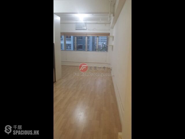 上环 - 泰成大厦 01