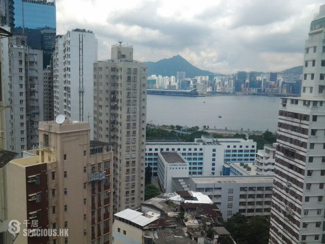 Quarry Bay - King's House 01