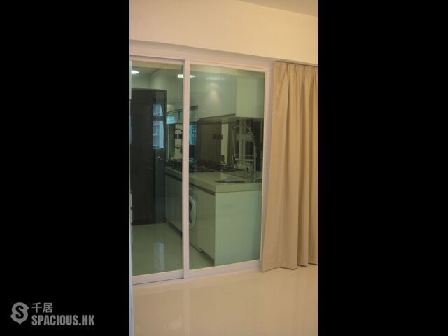 Quarry Bay - Po Lee Building 01