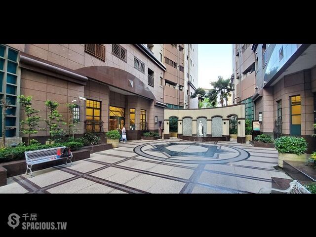Banqiao - No. XX, Section 3, Minsheng Road, Banqiao District, New Taipei City, Taiwan 220 01