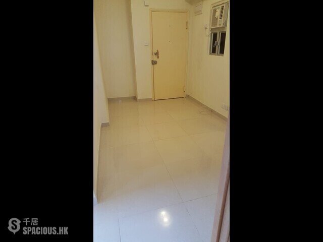 Mong Kok - Cam-Key Mansion 01