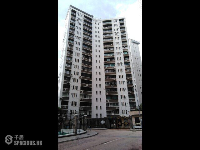 Ho Man Tin - Mount Trio Court 01