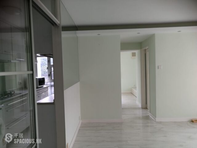 Tai Koo Shing - Tai Koo Shing Tsui Woo Terrace 01
