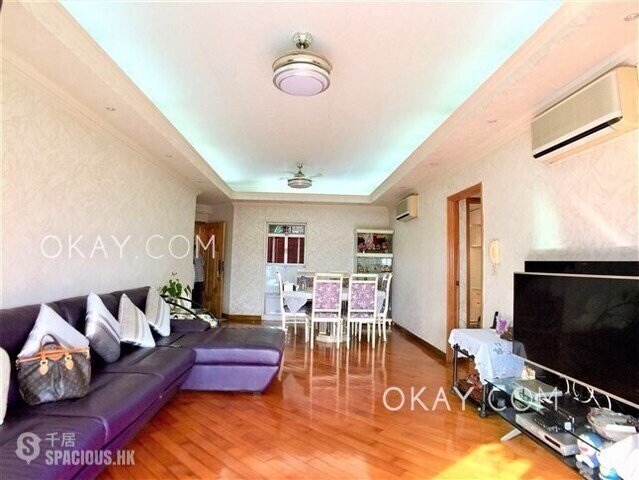 Gold Coast / So Kwun Wat - Spring Seaview Terrace 01