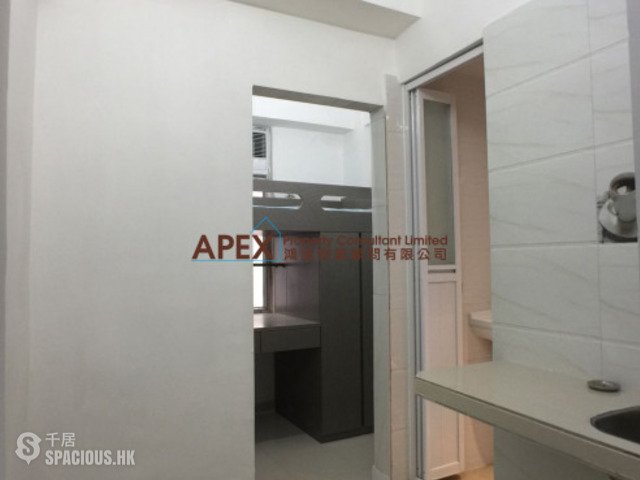 Sai Ying Pun - 98, Second Street 01