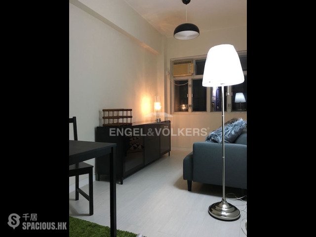 Sheung Wan - 58, Queen's Road West 01