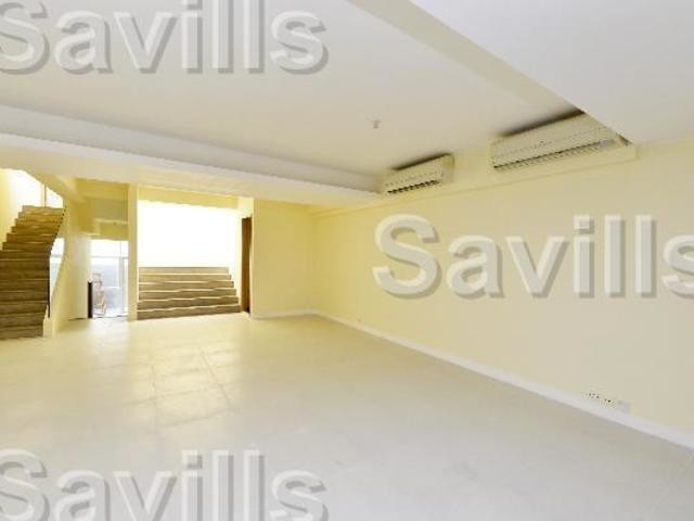 Gold Coast / So Kwun Wat - Harrow Hill 01