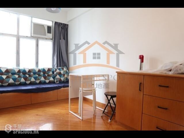 Wan Chai - 5-7, Swatow Street 01
