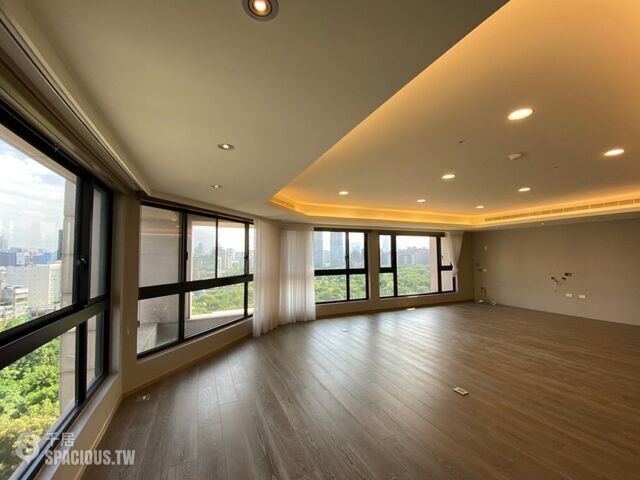 Daan - No. XX, Section 2, Xinsheng South Road, Da’an District, Taipei City, Taiwan 106 01