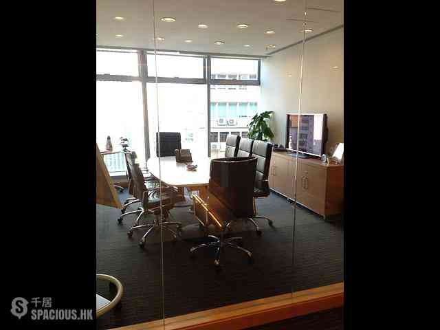 Central - Regus 100 QRC 06