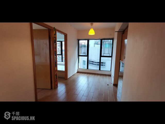 Mong Kok - Legend Court 01