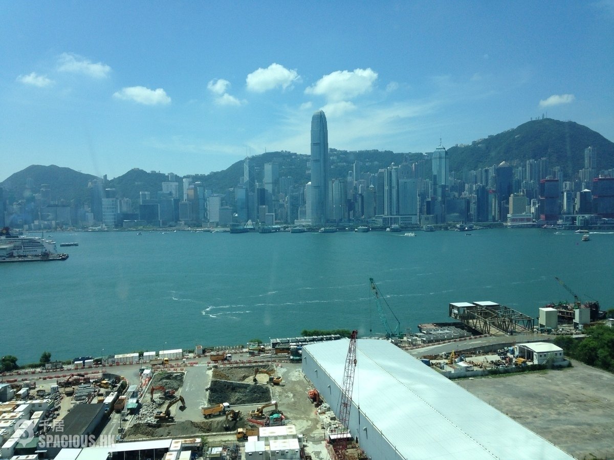 West Kowloon - The Harbourside 01