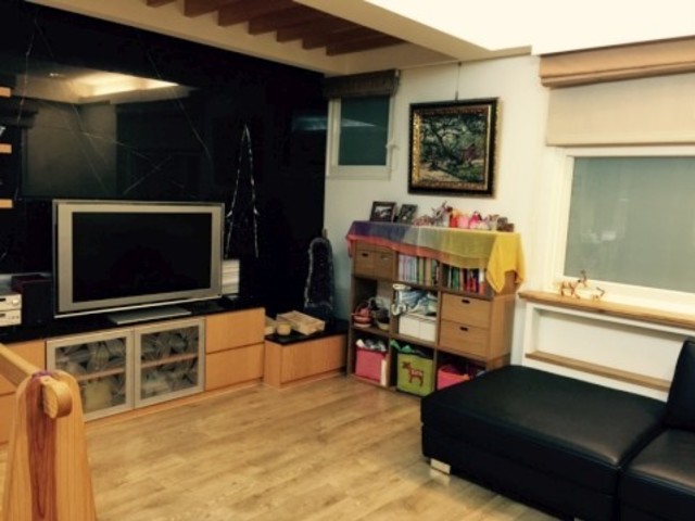 Daan - Lane 295, Section 1, Fuxing S Rd & Alley 15, Lane 147, Section 3, Xinyi Rd, Da’an District, Taipei City, Taiwan 106 01