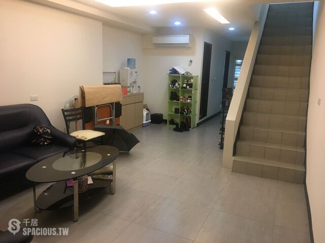 Sanchong - No. XX, Anle Street, Sanchong District, New Taipei City, Taiwan 241 01
