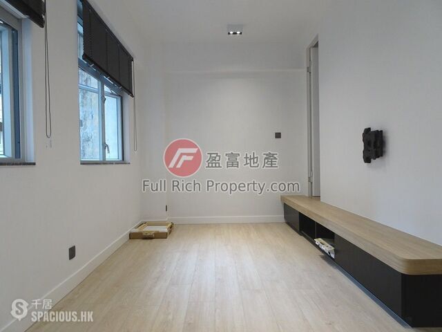 Wan Chai - Amoy Building 01