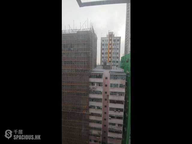 Yau Ma Tei - Kam Wah Building 01