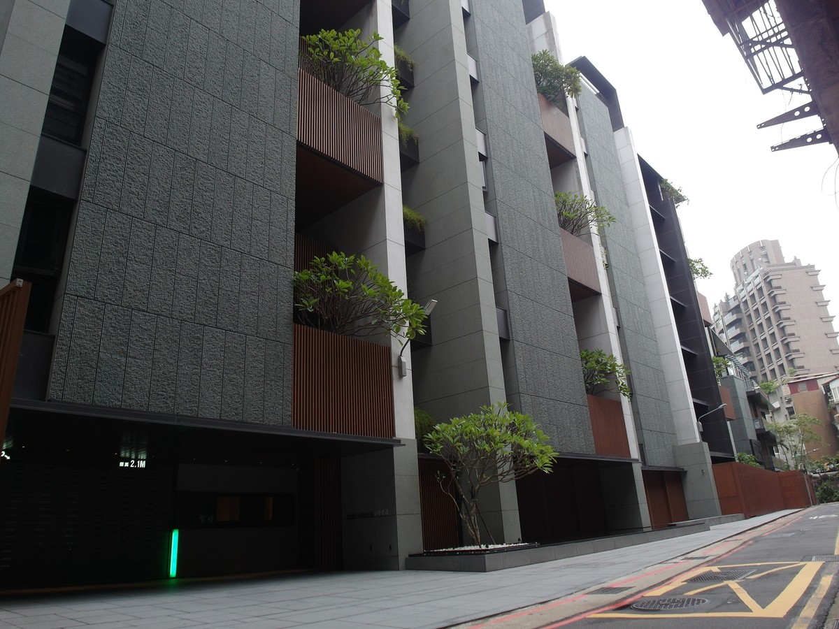 Zhongzheng - X Lane 21, Section 1, Hangzhou South Road, Zhongzheng, Taipei 01