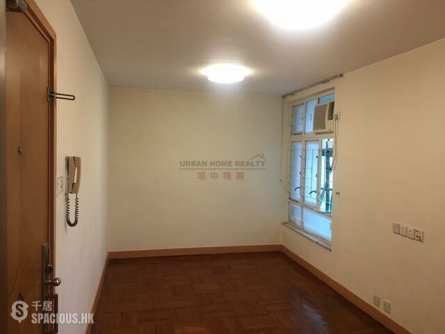 Pok Fu Lam - Chi Fu Fa Yuen Phase 3 Ming Yuen (Block H17) 01