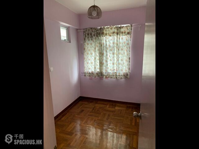 Ap Lei Chau - Command Tower 01
