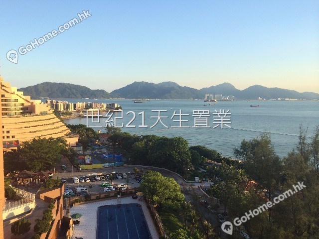 Gold Coast / So Kwun Wat - Spring Seaview Terrace 01