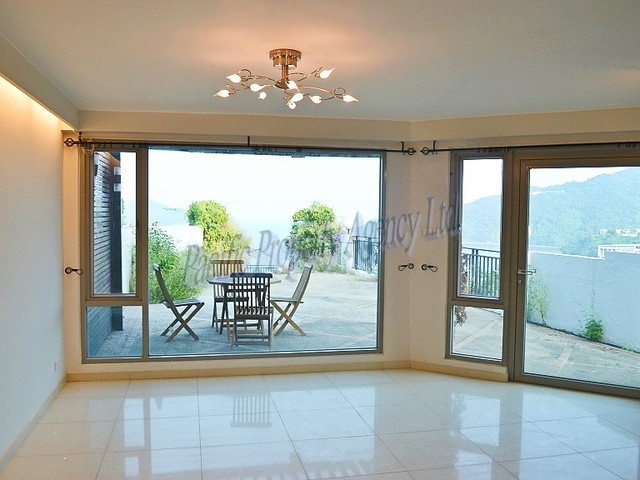 Clear Water Bay - Silver Fountain Terrace 01