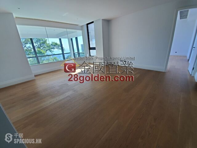 The Peak - Kellett Villas 01