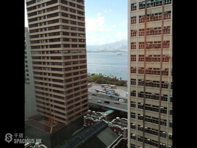 Sheung Wan - FWD Financial Centre 01