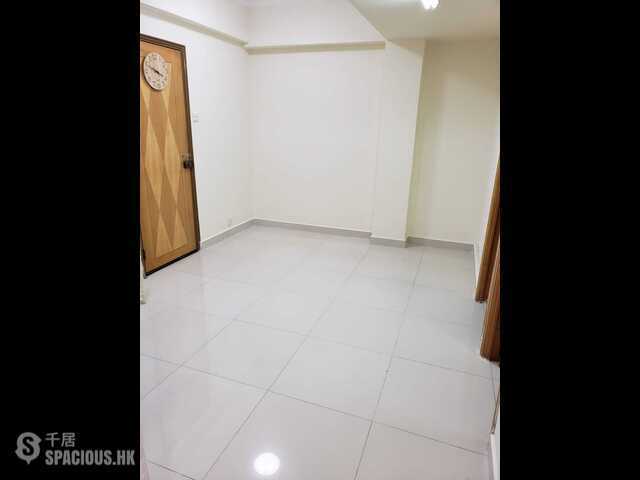 Prince Edward - Po Hing Building 01