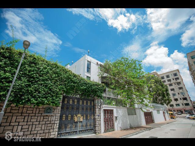 Kowloon Tong - Cambridge Garden 01