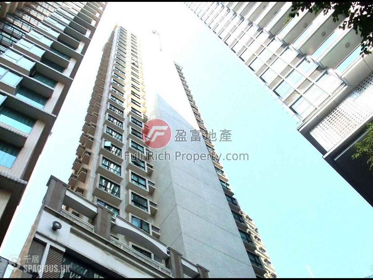Wan Chai - Pinnacle Building 01
