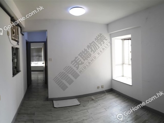 Sheung Shui - Metropolis Plaza 01