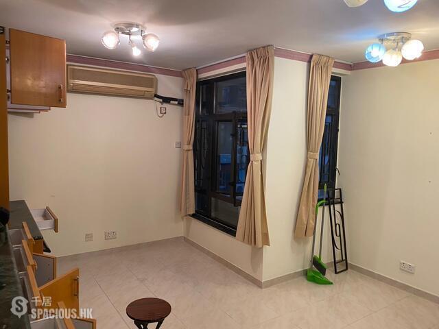 Pok Fu Lam - Chi Fu Fa Yuen Phase 1 Fu King Yuen (Block H4) 01