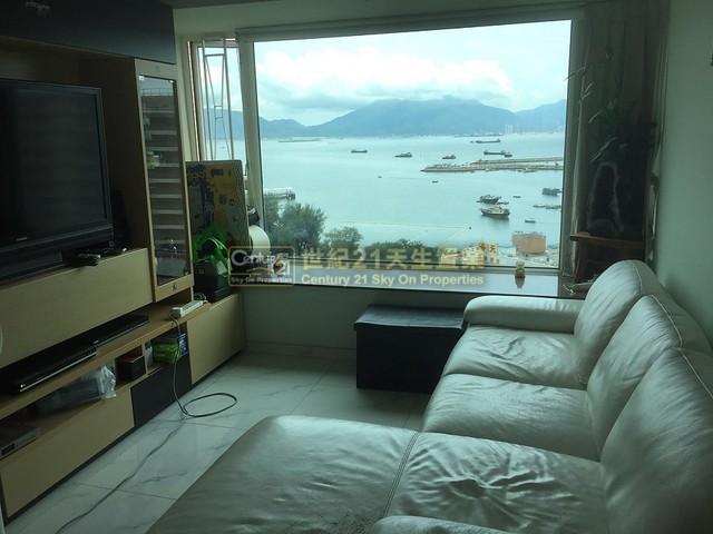 Tuen Mun - Palm Cove 01