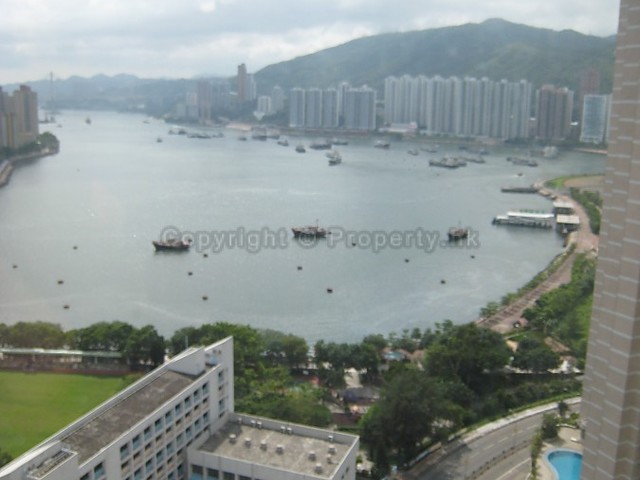 Tsuen Wan - Waterside Plaza 01