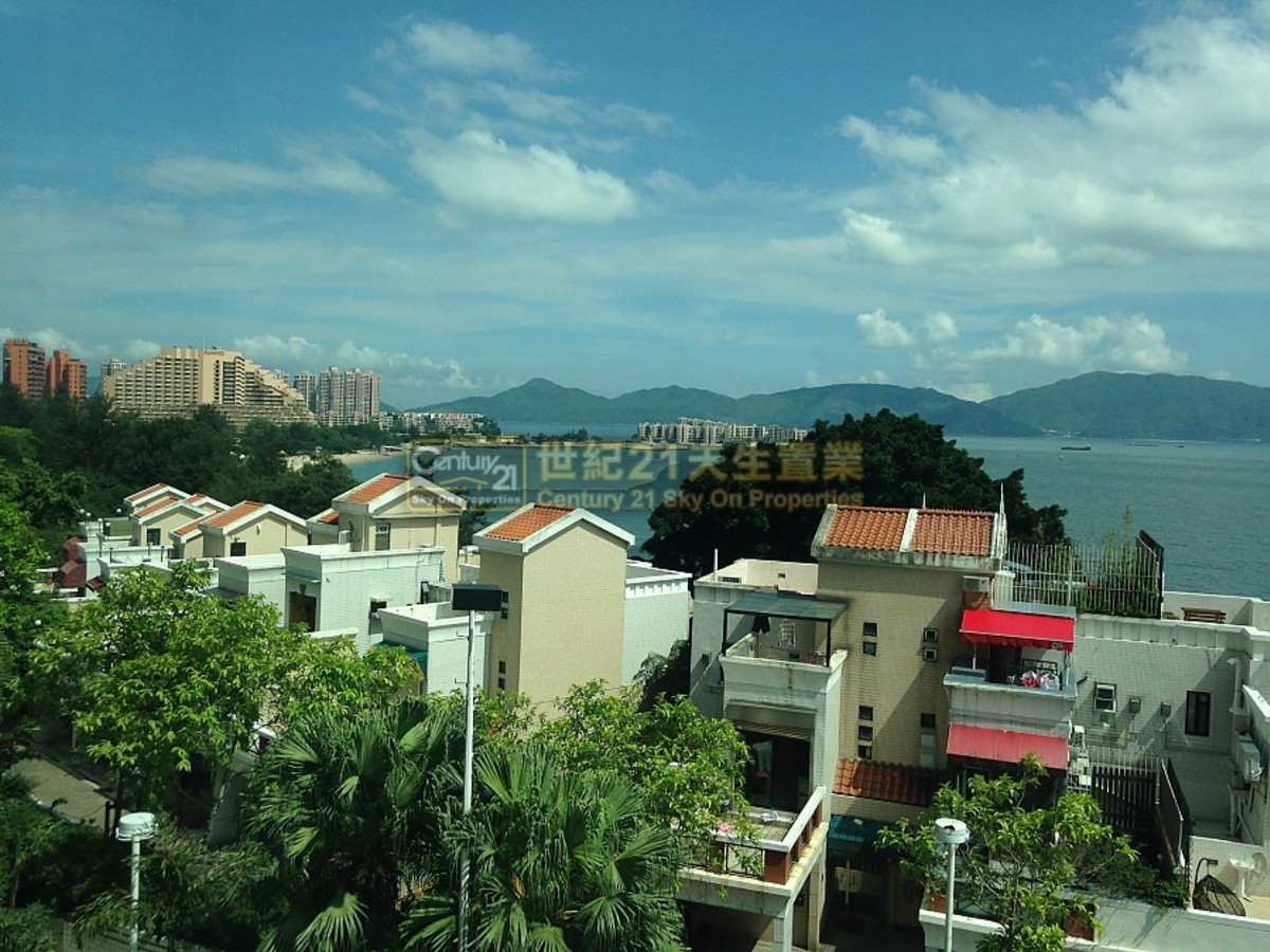 Tuen Mun - Aquamarine Garden 01