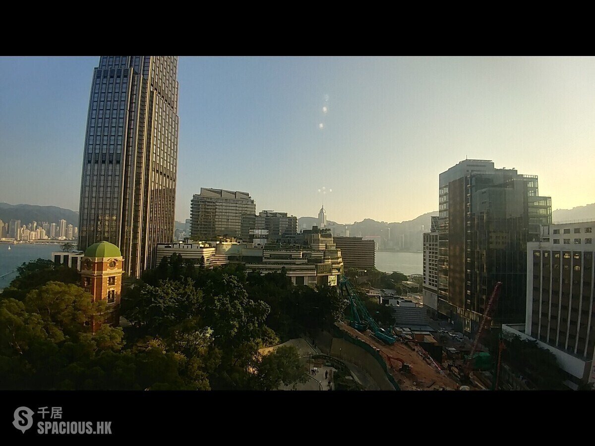 Tsim Sha Tsui - Harbour Pinnacle 01