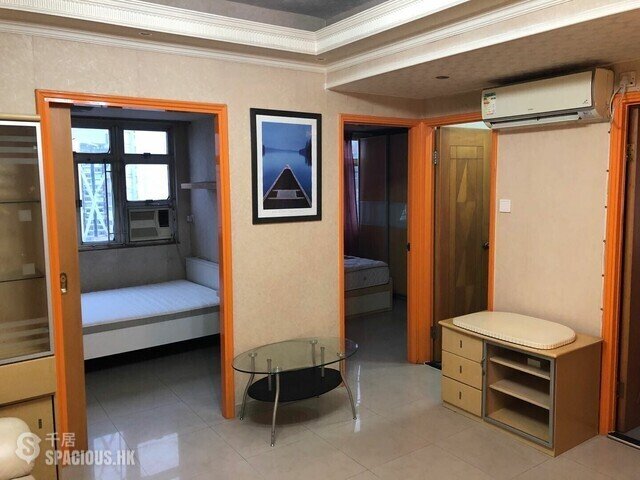 North Point - Hang Ying House 01