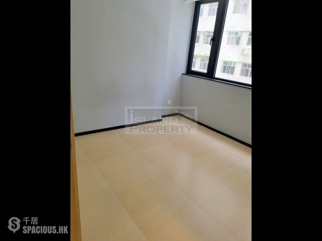 Sai Ying Pun - 89, High Street 01