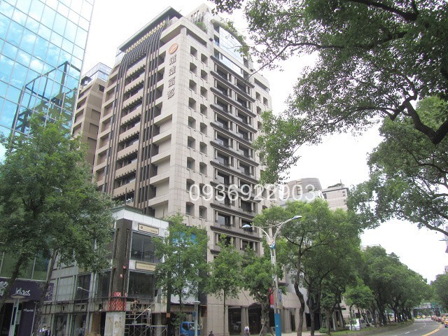 中山区 - 104台湾台北市中山區復興北路XX號 01