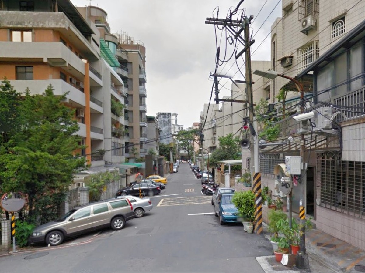 Beitou - XX-X Lane 68, Wenquan Road, Beitou, Taipei 01