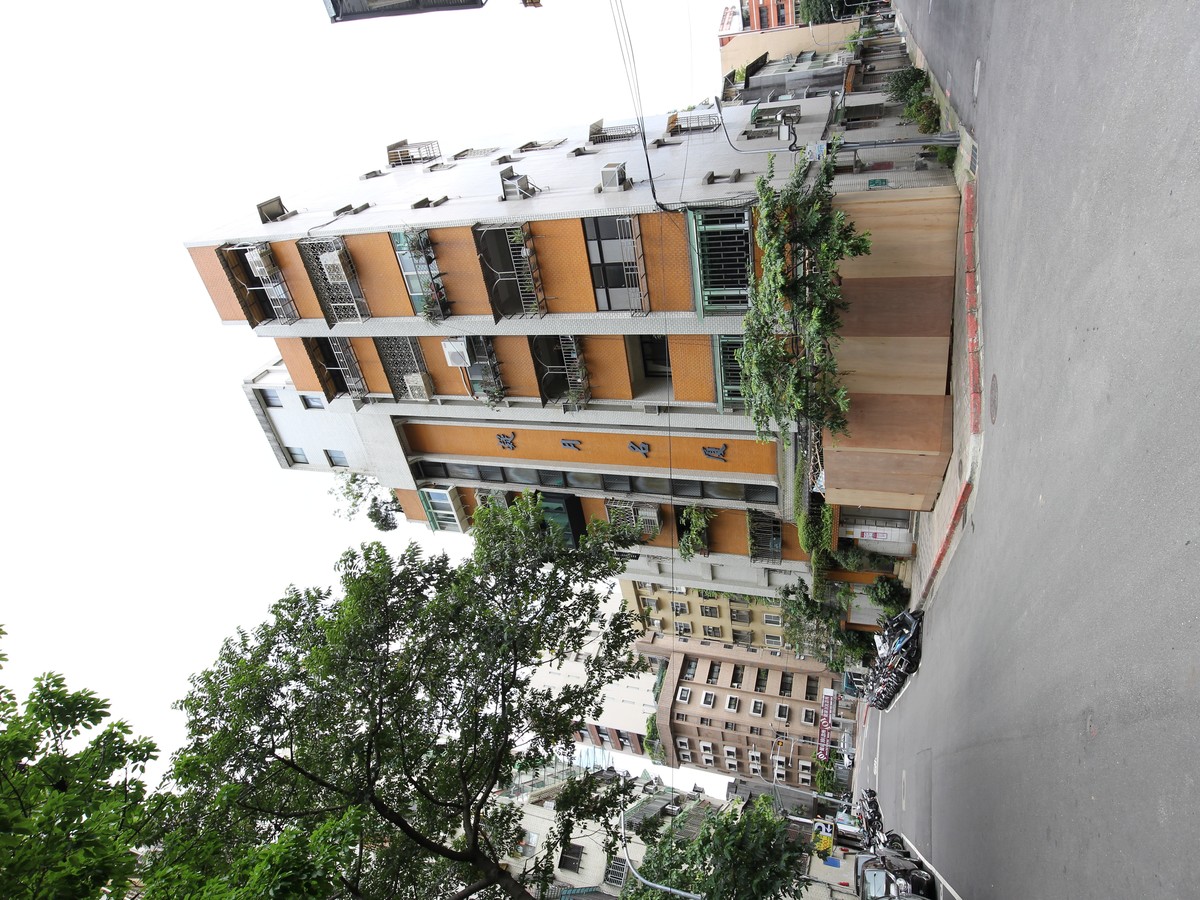 Zhongzheng - X Lane 84, Guling Street, Zhongzheng, Taipei 01