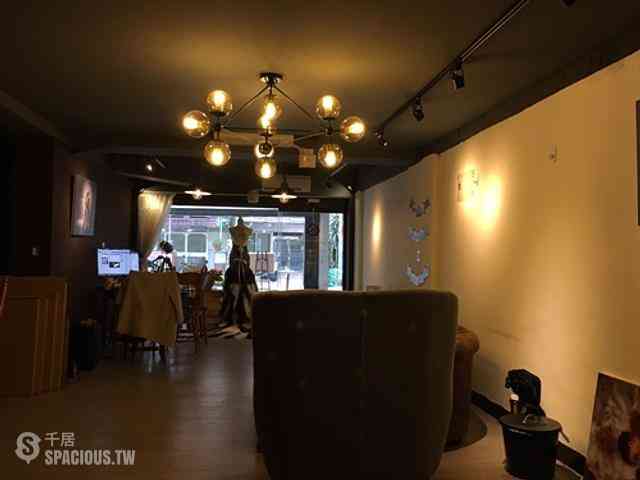 Xinyi - Lane 25, Songde Rd, Xinyi District, Taipei City, Taiwan 110 03